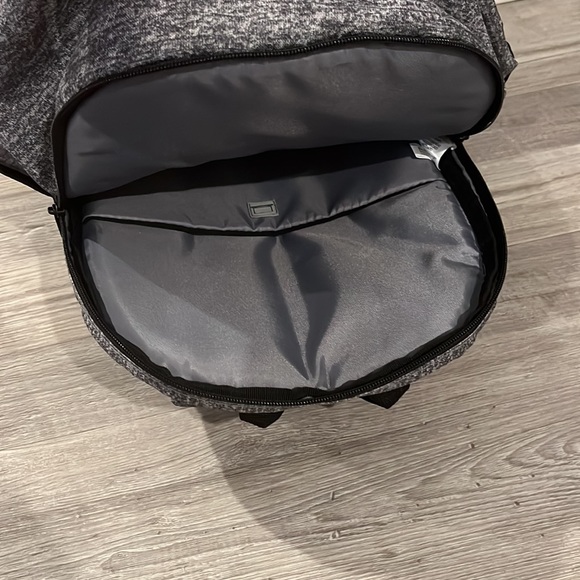 Adidas backpack - Picture 4 of 5